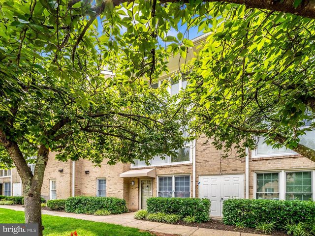 10714 KINGS RIDING WAY #T3-21, Rockville, MD 20852