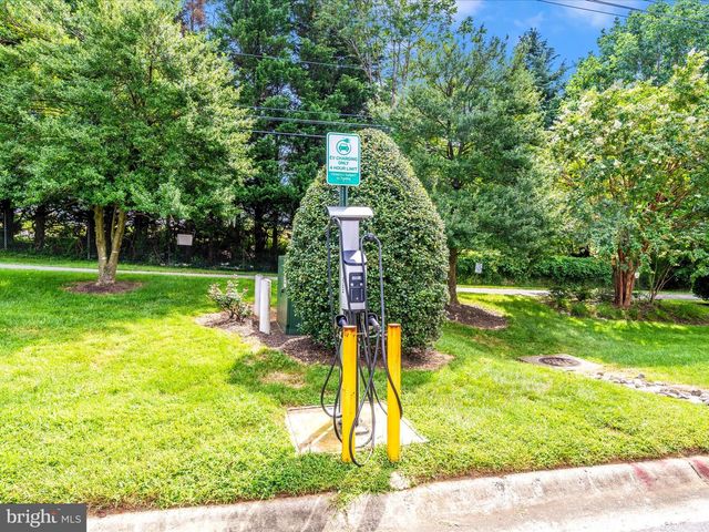 10714 KINGS RIDING WAY #T3-21, Rockville, MD 20852