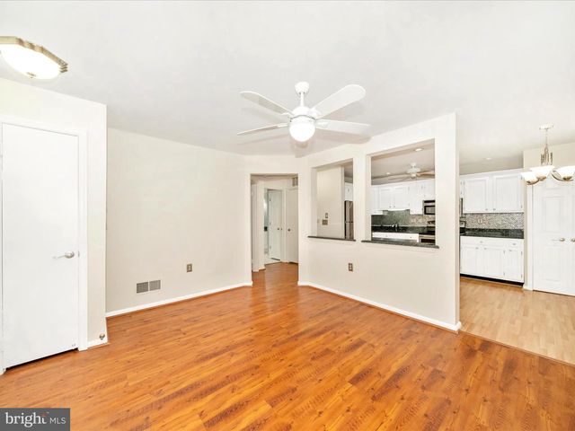 10714 KINGS RIDING WAY #T3-21, Rockville, MD 20852