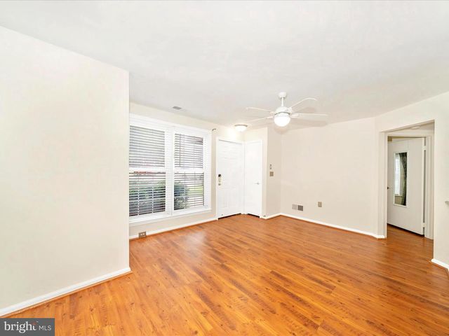 10714 KINGS RIDING WAY #T3-21, Rockville, MD 20852