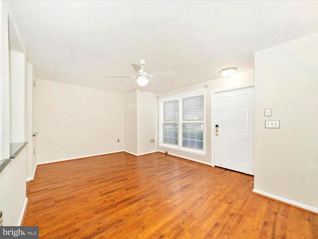 10714 KINGS RIDING WAY #T3-21, Rockville, MD 20852