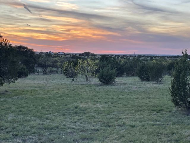 109 Gilmore Court, Lipan, TX 76462