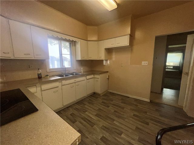 1611 Linwood Avenue, Niagara Falls, NY 14305