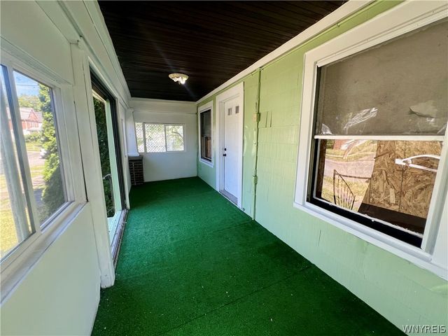 1611 Linwood Avenue, Niagara Falls, NY 14305