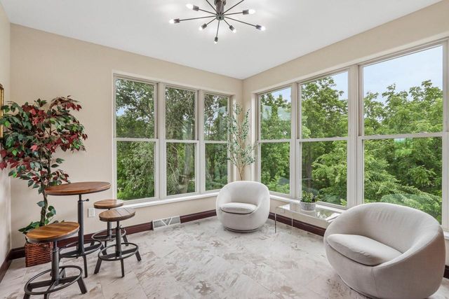 N6819 Canter COURT, Lake Mills, WI 53551