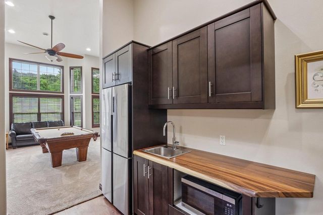 N6819 Canter COURT, Lake Mills, WI 53551