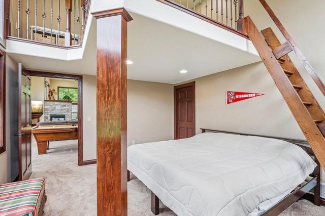 N6819 Canter COURT, Lake Mills, WI 53551