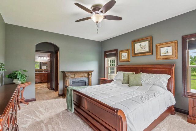 N6819 Canter COURT, Lake Mills, WI 53551