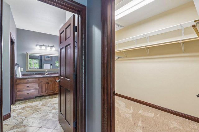 N6819 Canter COURT, Lake Mills, WI 53551