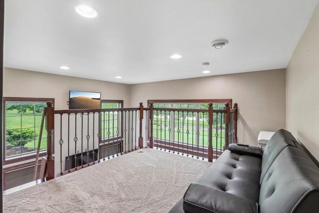 N6819 Canter COURT, Lake Mills, WI 53551