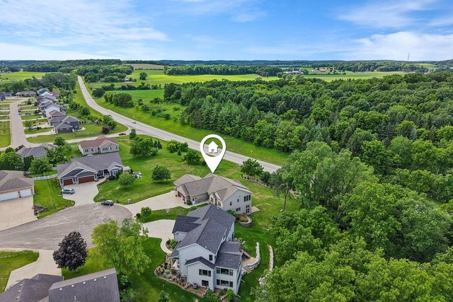 N6819 Canter COURT, Lake Mills, WI 53551