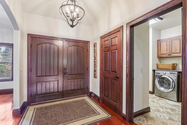 N6819 Canter COURT, Lake Mills, WI 53551