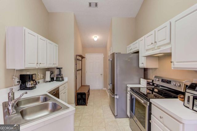 104 Jacob Drive, Hoschton, GA 30548