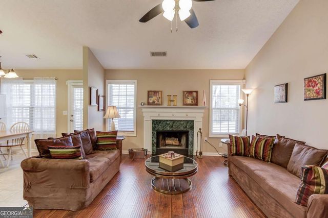 104 Jacob Drive, Hoschton, GA 30548