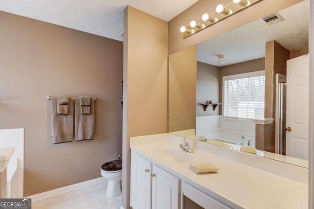 104 Jacob Drive, Hoschton, GA 30548