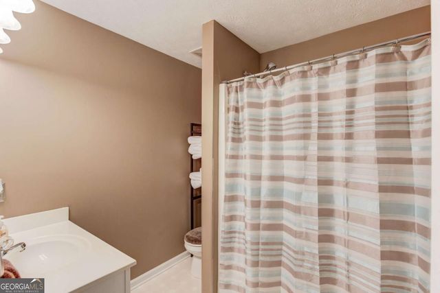 104 Jacob Drive, Hoschton, GA 30548