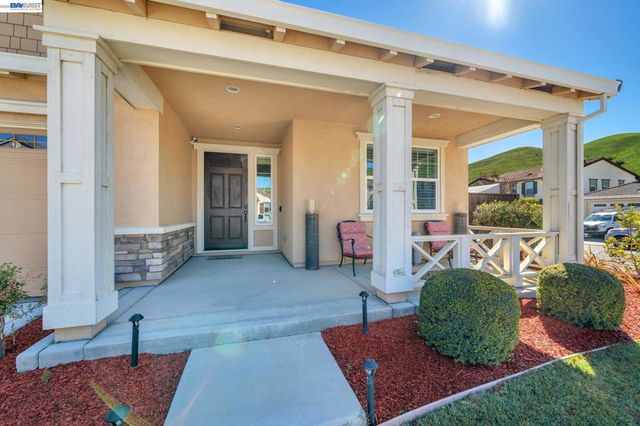 4061 Sarasta Bay Dr, Pittsburg, CA 94565