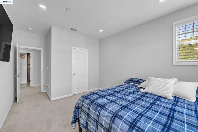 4061 Sarasta Bay Dr, Pittsburg, CA 94565