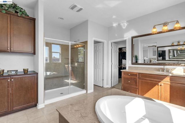 4061 Sarasta Bay Dr, Pittsburg, CA 94565