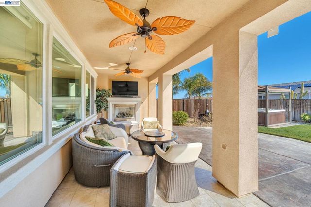 4061 Sarasta Bay Dr, Pittsburg, CA 94565