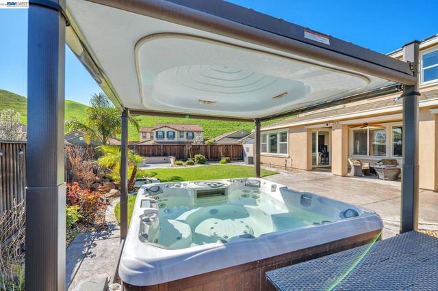 4061 Sarasta Bay Dr, Pittsburg, CA 94565