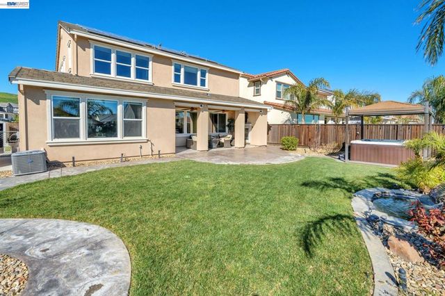 4061 Sarasta Bay Dr, Pittsburg, CA 94565