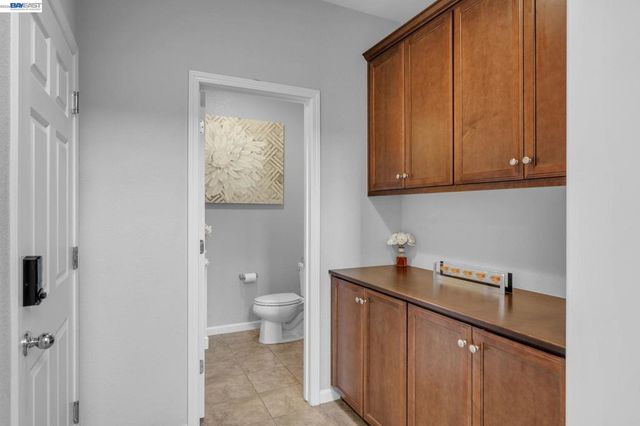 4061 Sarasta Bay Dr, Pittsburg, CA 94565