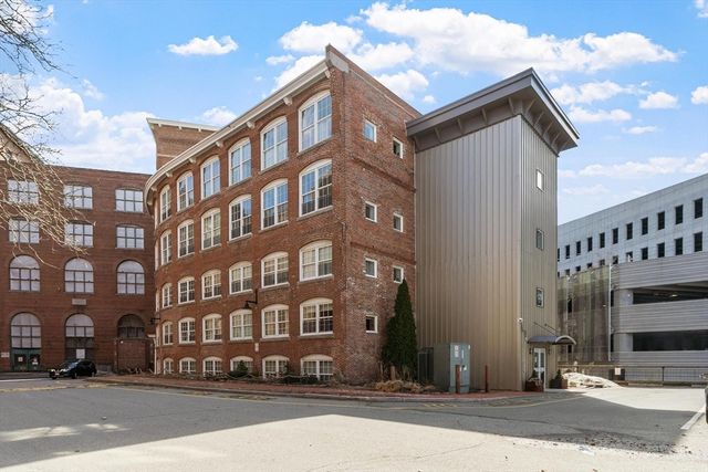 200 Market St 3412, Lowell, MA 01852