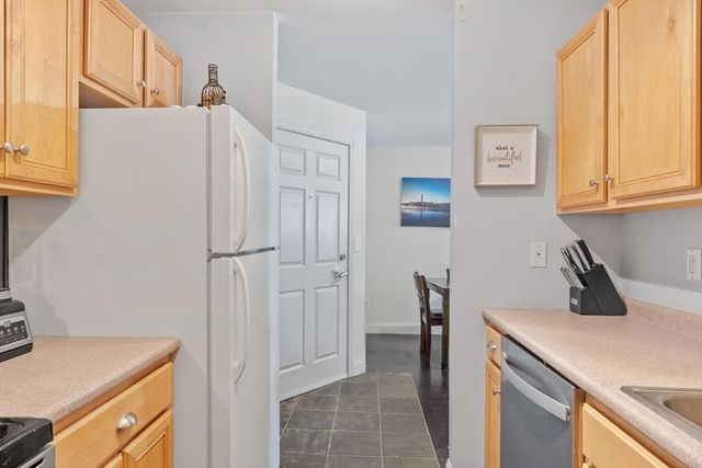 200 Market St 3412, Lowell, MA 01852