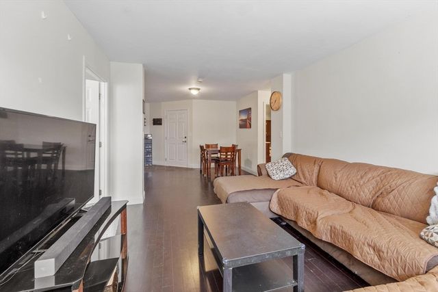 200 Market St 3412, Lowell, MA 01852