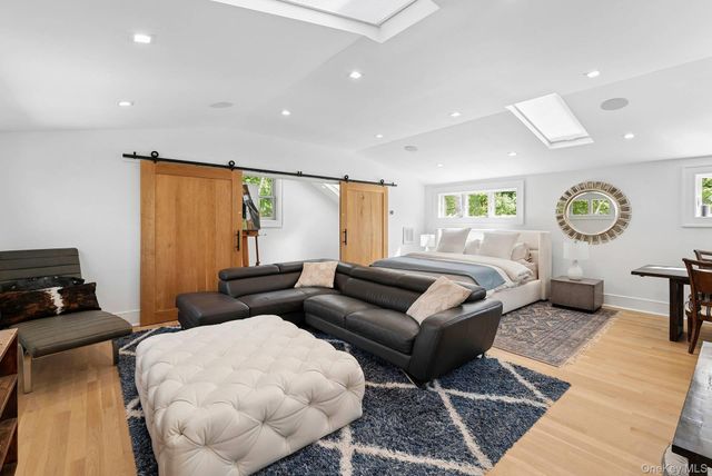 1 Fox Crossing, Sag Harbor, NY 11963