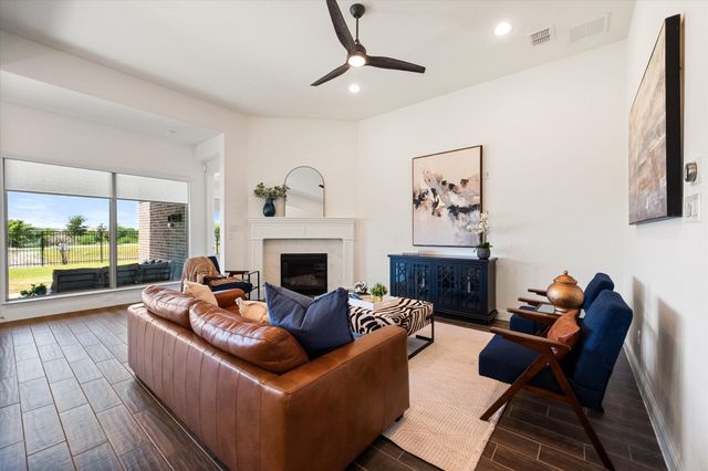 4308 Cobalt Bloom Court, Arlington, TX 76005