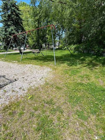 13698 Laplaisance Road, Monroe, MI 48161