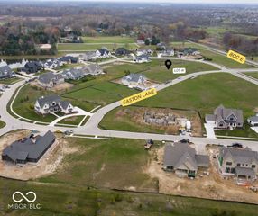 8053 Easton Lane, Zionsville, IN 46077