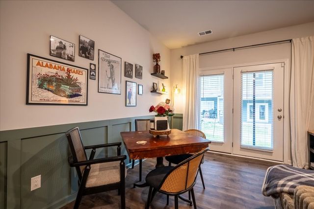 702 Dallas Dr, Columbia, TN 38401