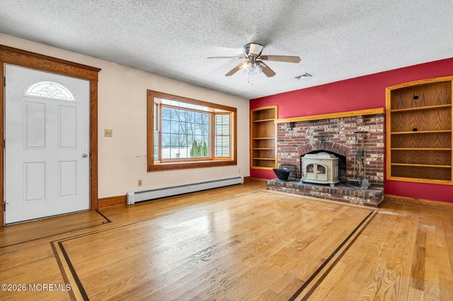 932 Elwood Street, Forked River, NJ 08731