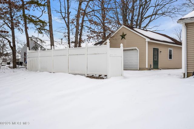 932 Elwood Street, Forked River, NJ 08731