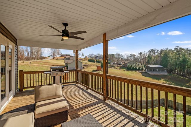 39 Curtis Miles Road, Alexander, NC 28701