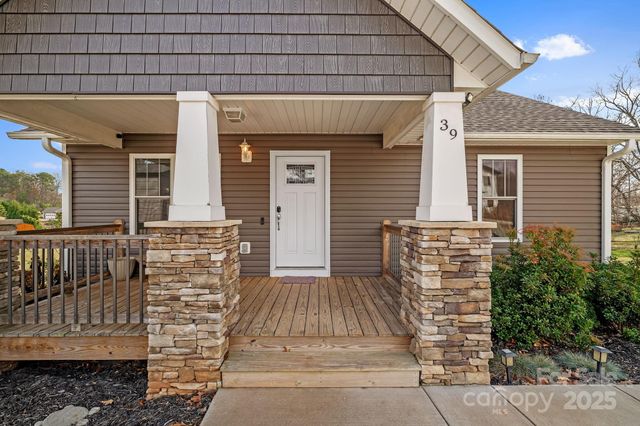 39 Curtis Miles Road, Alexander, NC 28701