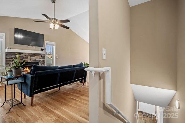 39 Curtis Miles Road, Alexander, NC 28701