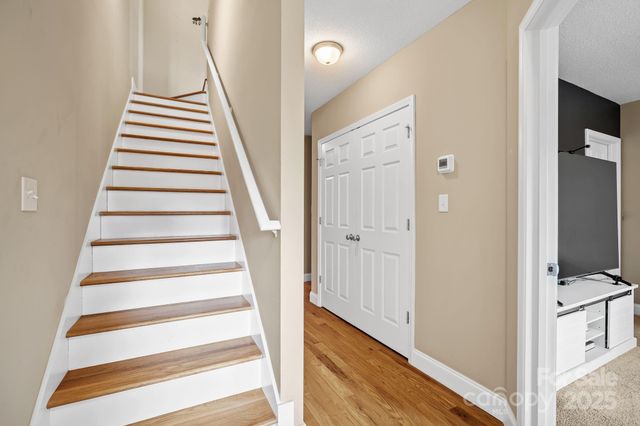 39 Curtis Miles Road, Alexander, NC 28701