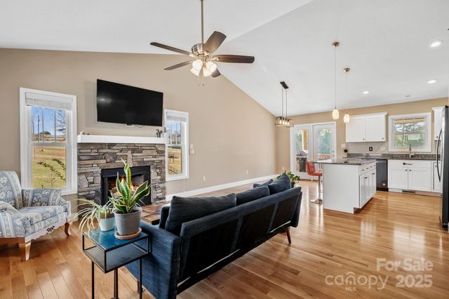 39 Curtis Miles Road, Alexander, NC 28701