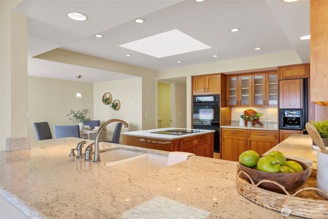 211 Montgomery Lane, Port Ludlow, WA 98365