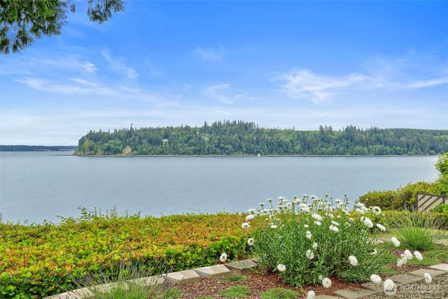 211 Montgomery Lane, Port Ludlow, WA 98365