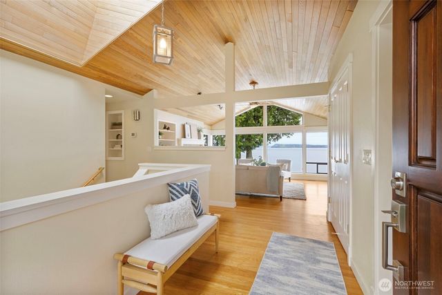 211 Montgomery Lane, Port Ludlow, WA 98365