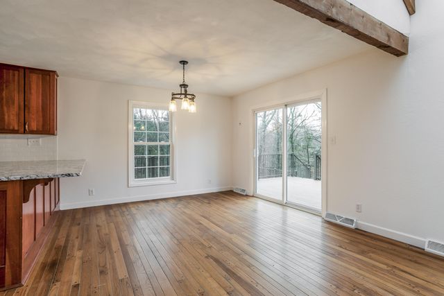 10714 W BROME RD, Rocheport, MO 65279