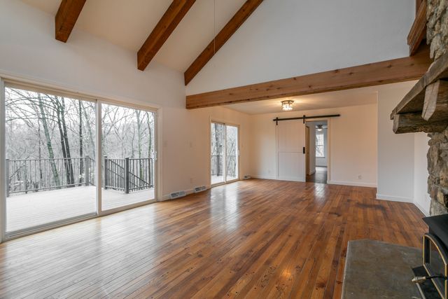 10714 W BROME RD, Rocheport, MO 65279