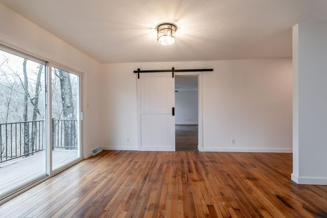 10714 W BROME RD, Rocheport, MO 65279