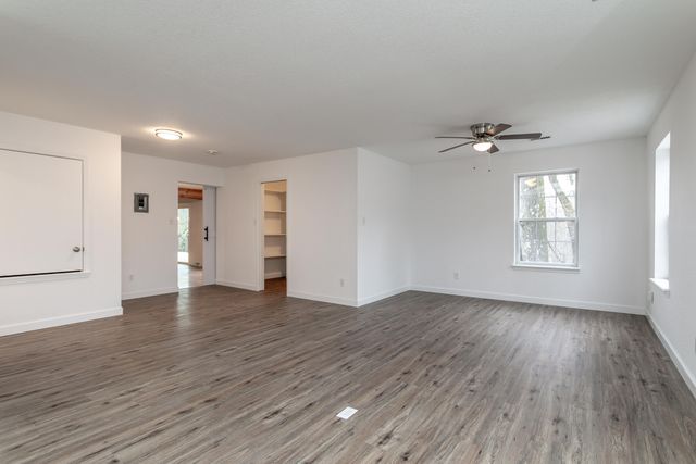 10714 W BROME RD, Rocheport, MO 65279