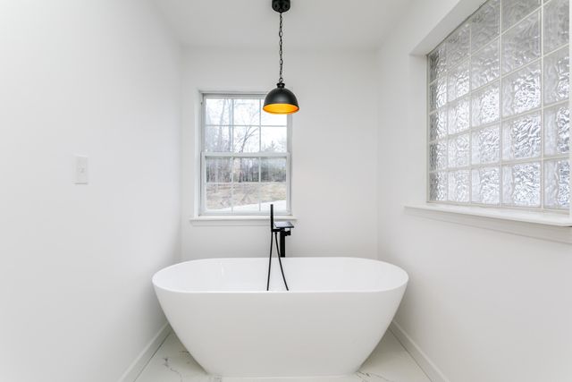 10714 W BROME RD, Rocheport, MO 65279